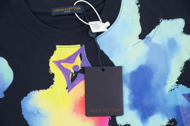 Louis Vuitton T-Shirts RelaxedFit 138192