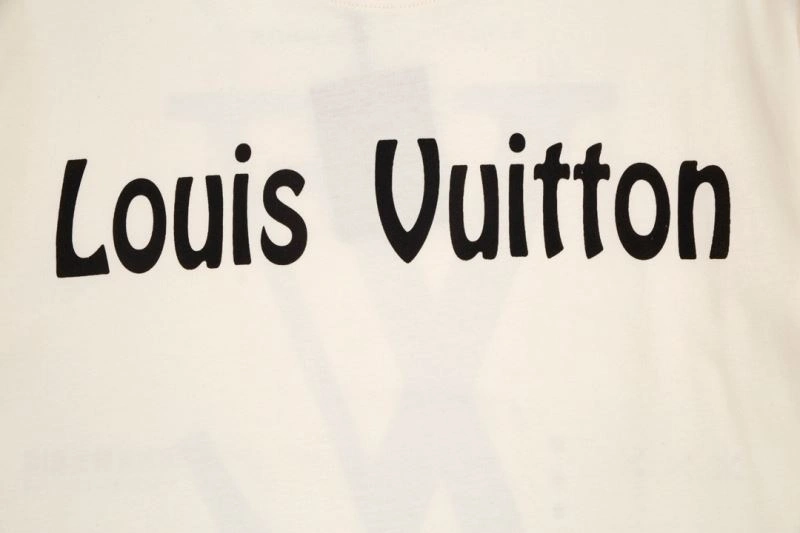 Louis Vuitton T-Shirts Stretchable 138186