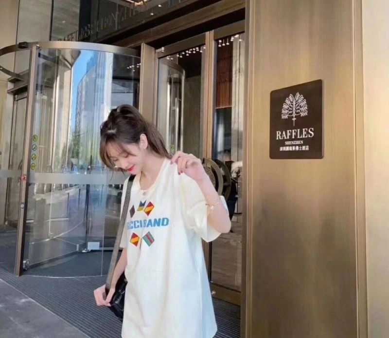 Louis Vuitton T-Shirts Youthful 138187