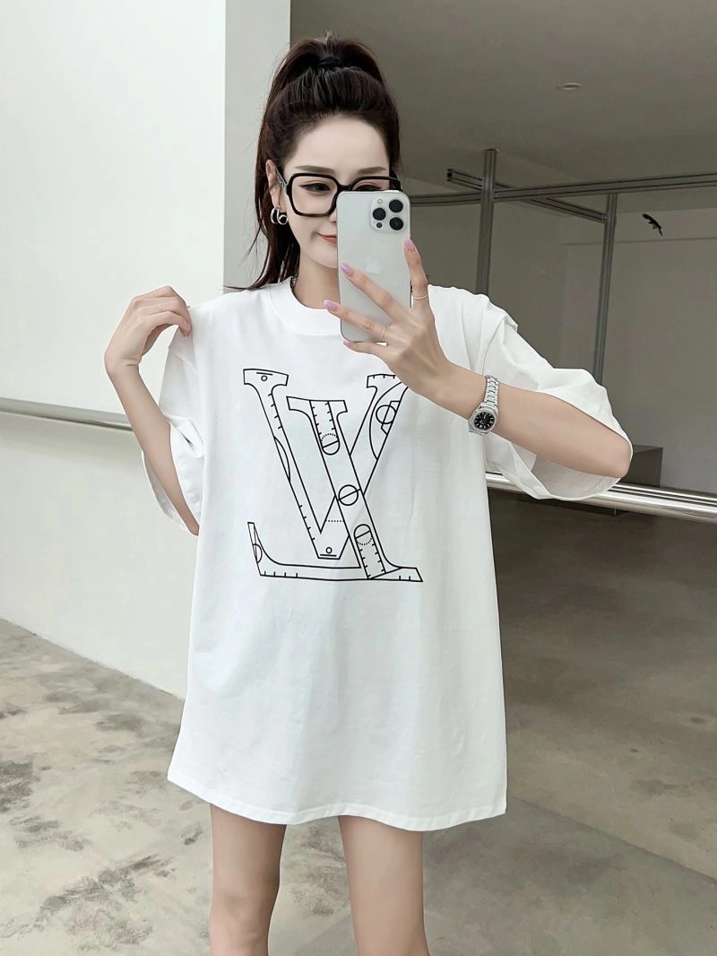 Louis Vuitton T-Shirts Durable 138197