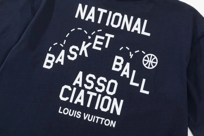 Louis Vuitton T-Shirts MoistureWicking 138180