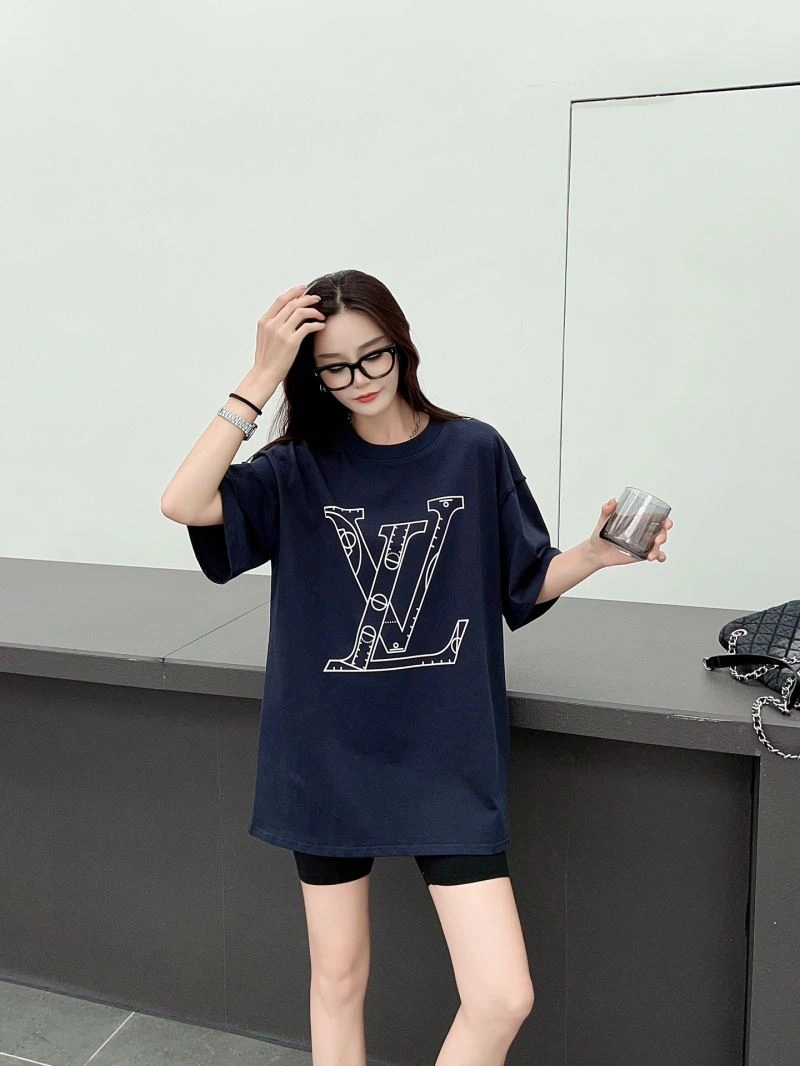 Louis Vuitton T-Shirts MoistureWicking 138180