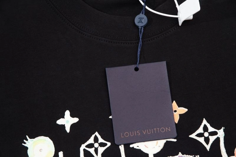 Louis Vuitton T-Shirts FreshLook 138189