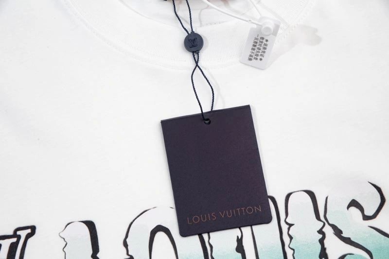 Comfortable Louis Vuitton T-Shirts 138193