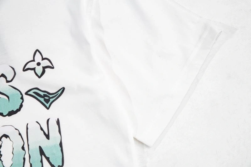 Comfortable Louis Vuitton T-Shirts 138193