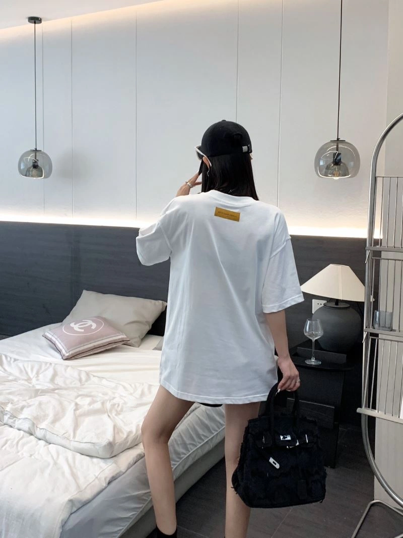 Comfortable Louis Vuitton T-Shirts 138193