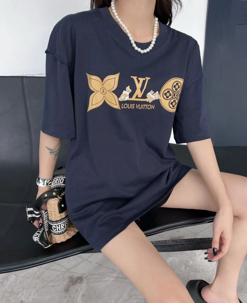 Bold Louis Vuitton T-Shirts 138182