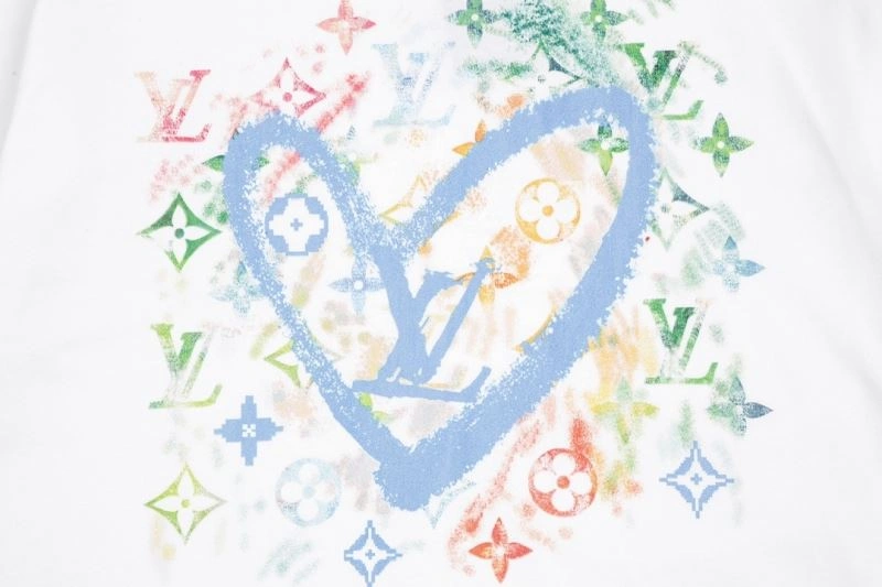 Cozy Louis Vuitton T-Shirts 138178