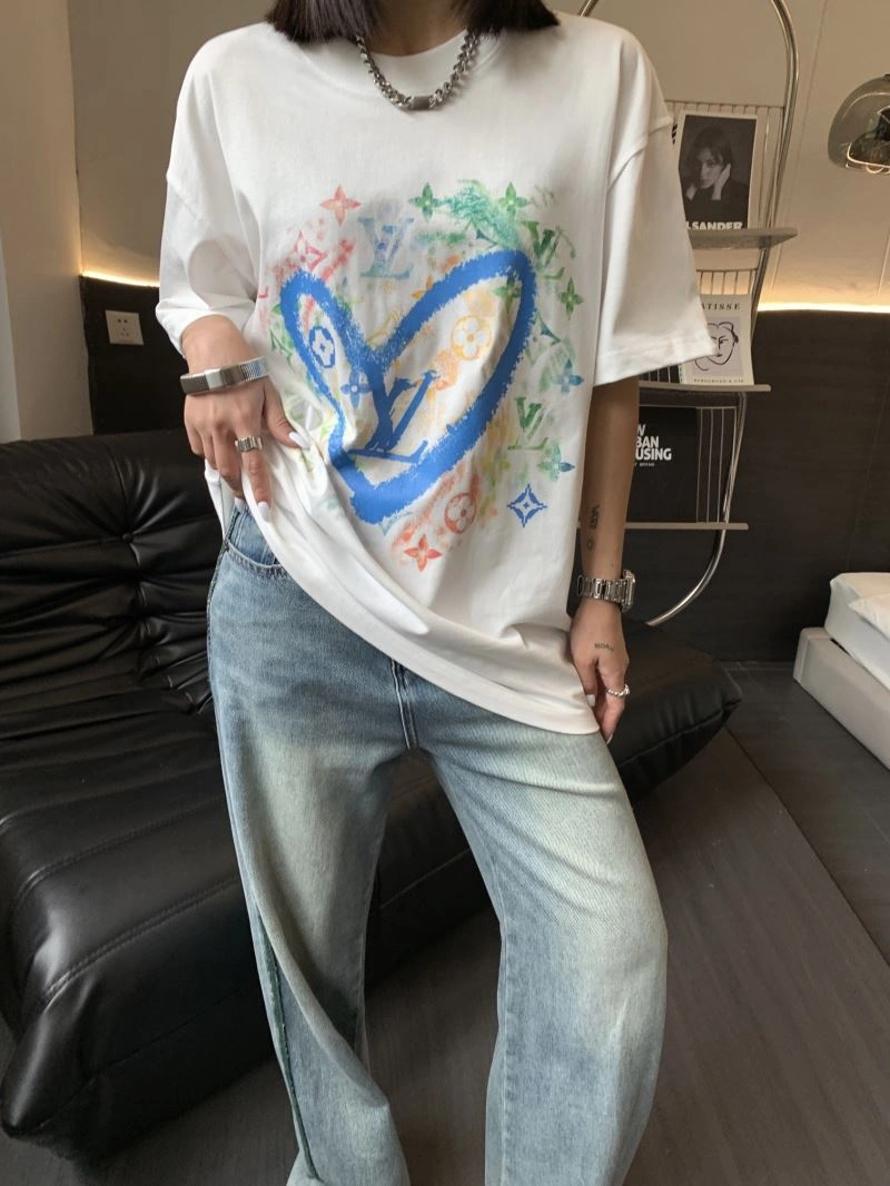 Cozy Louis Vuitton T-Shirts 138178