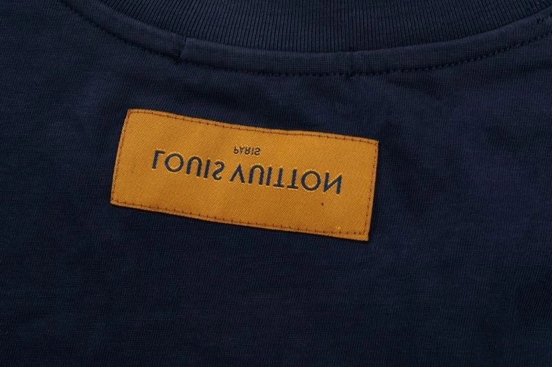 SmartChoice Louis Vuitton T-Shirts 138176