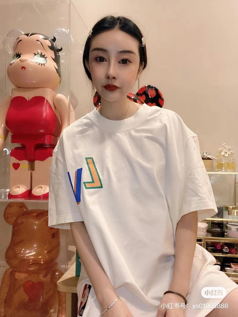 Louis Vuitton T-Shirts Vibrant 138165