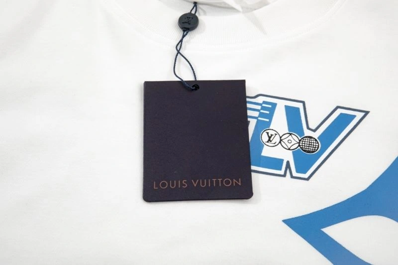 Popular Louis Vuitton T-Shirts 138156