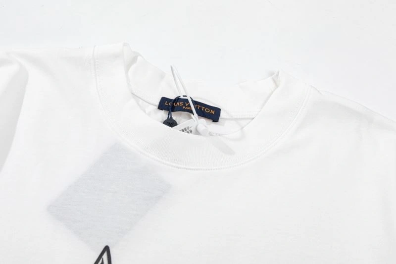 Modern Louis Vuitton T-Shirts 138145