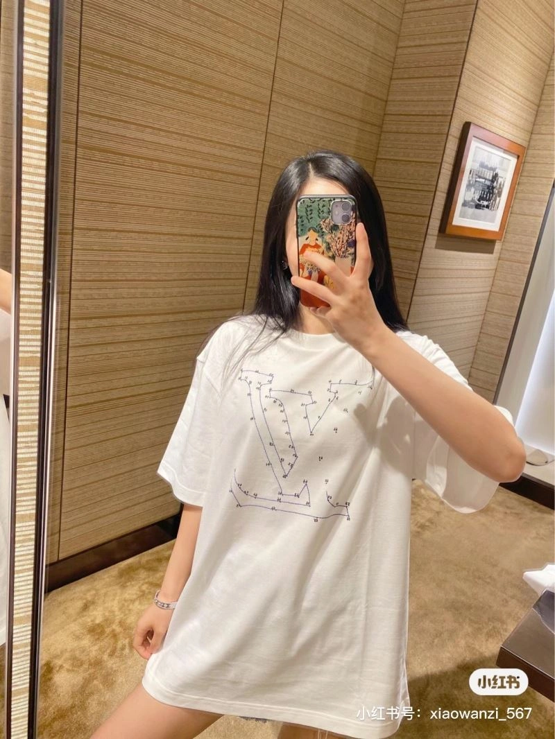 Louis Vuitton T-Shirts GoodFit 138146
