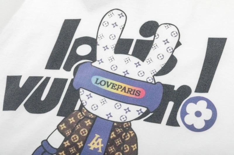 Louis Vuitton T-Shirts Seasonal 138140