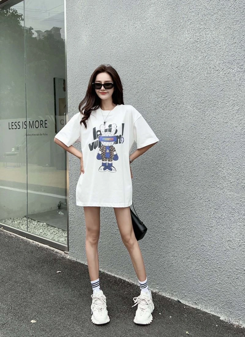 Louis Vuitton T-Shirts Seasonal 138140