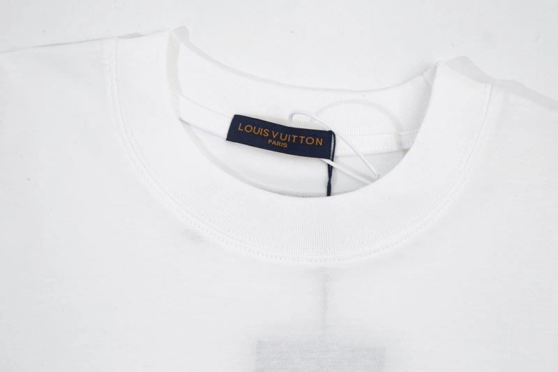Louis Vuitton T-Shirts Refined 138139