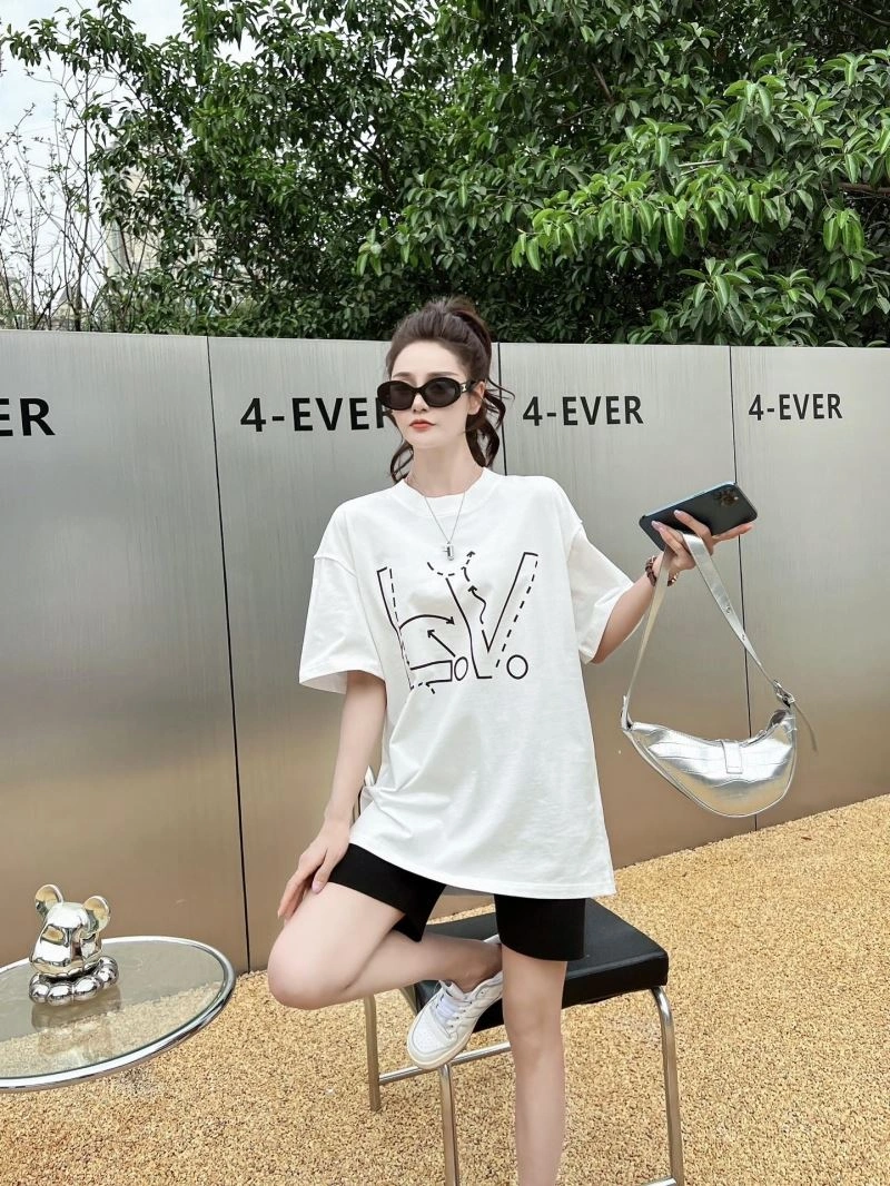 Louis Vuitton T-Shirts Refined 138139