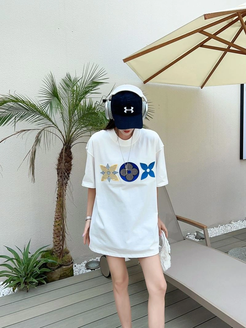 Louis Vuitton T-Shirts EasyMatch 138152