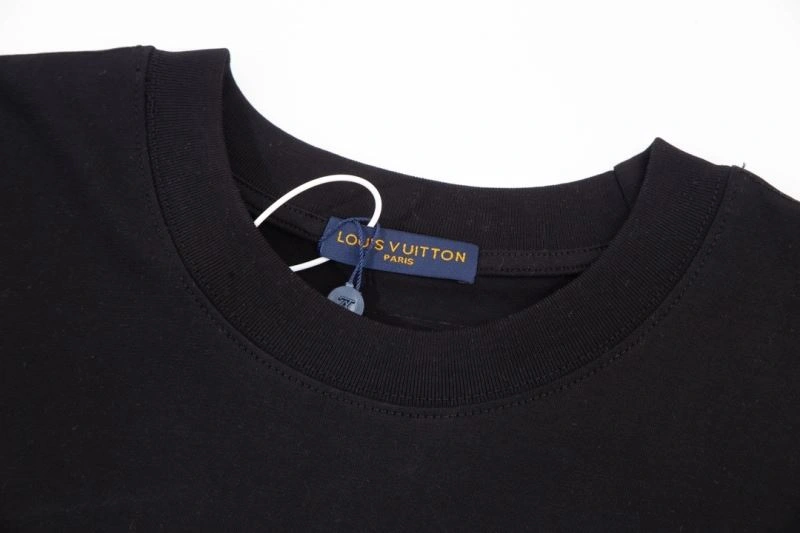 WellDesigned Louis Vuitton T-Shirts 138143
