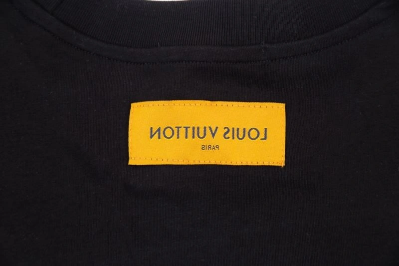 WellDesigned Louis Vuitton T-Shirts 138143