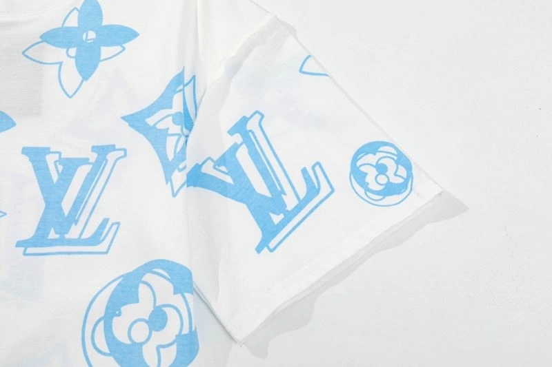 ComfortFit Louis Vuitton T-Shirts 138138