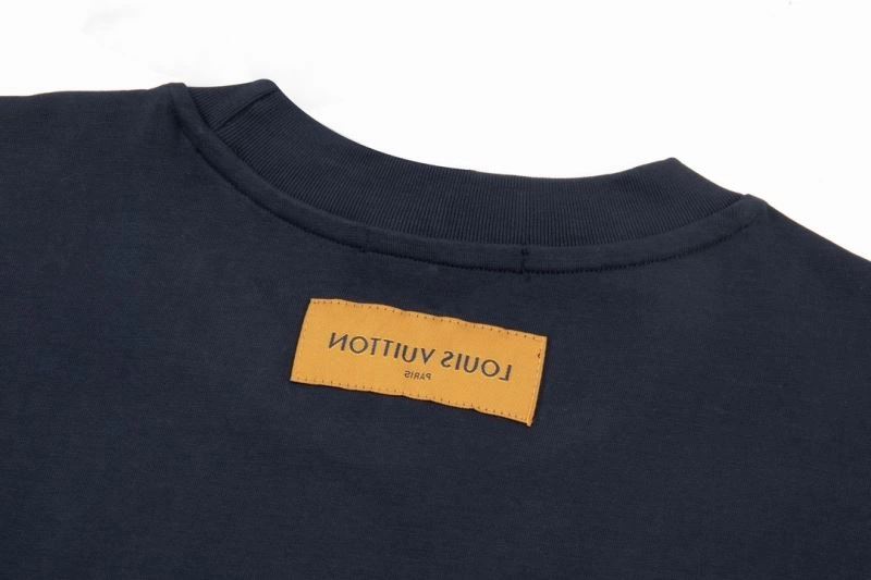 SmoothTexture Louis Vuitton T-Shirts 138135
