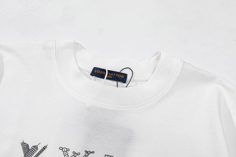 Louis Vuitton T-Shirts HighPerformance 138136
