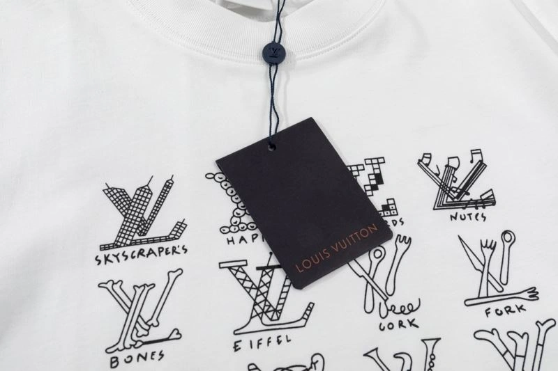 Louis Vuitton T-Shirts HighPerformance 138136