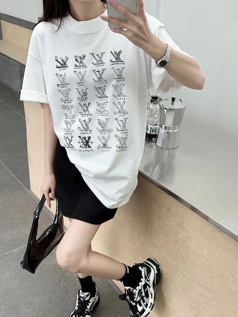 Louis Vuitton T-Shirts HighPerformance 138136