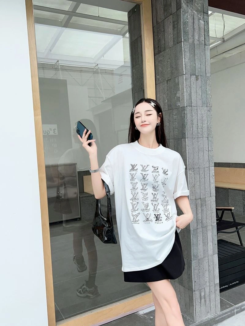 Louis Vuitton T-Shirts HighPerformance 138136