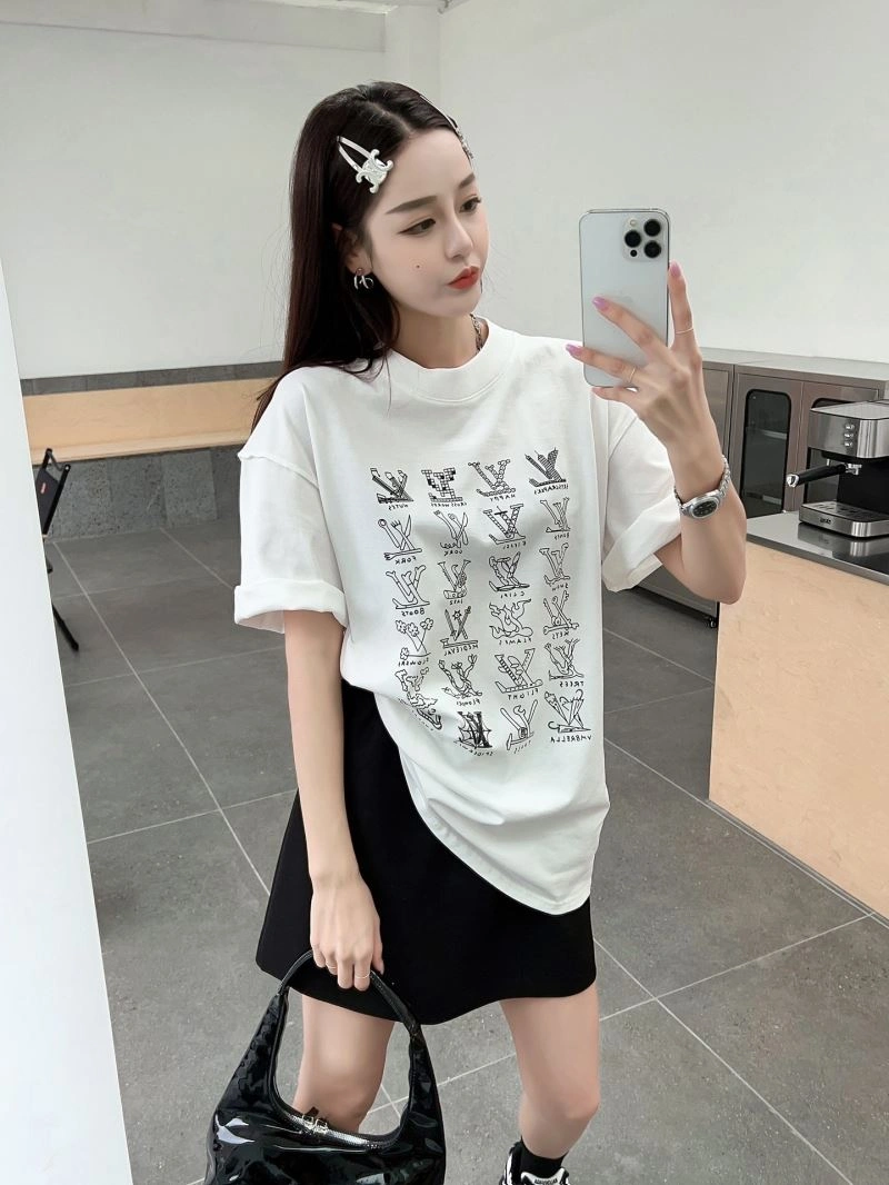Louis Vuitton T-Shirts HighPerformance 138136