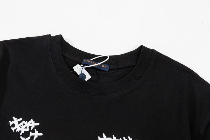 RelaxedFit Louis Vuitton T-Shirts 138133