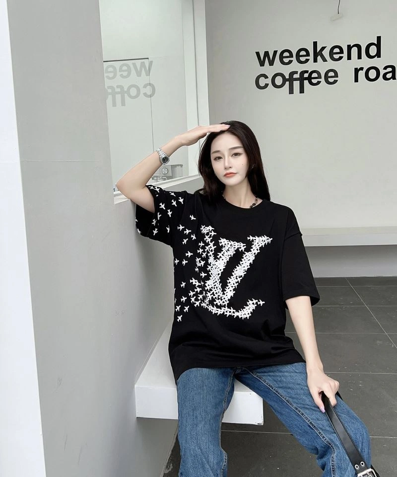 RelaxedFit Louis Vuitton T-Shirts 138133