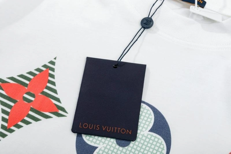 Louis Vuitton T-Shirts SoftTouch 138141