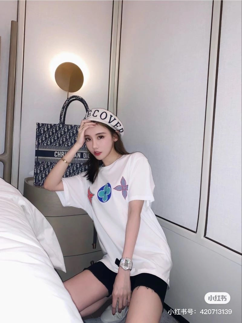 Louis Vuitton T-Shirts SoftTouch 138141