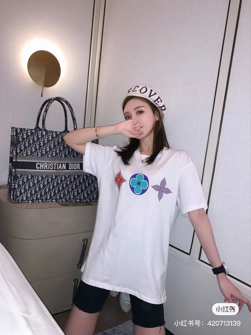 Louis Vuitton T-Shirts SoftTouch 138141