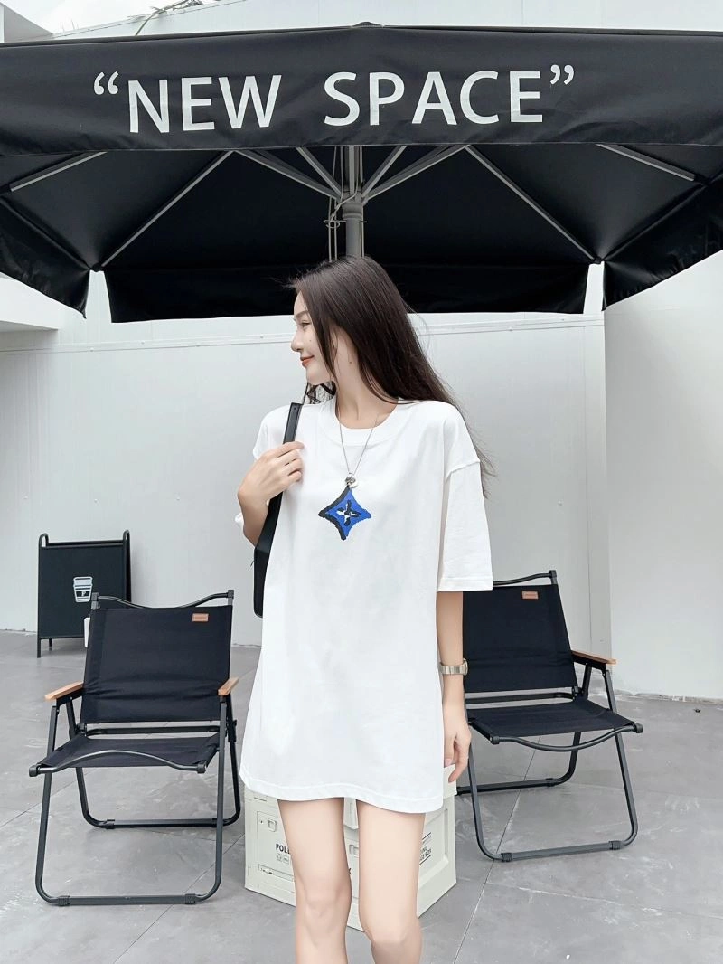 Louis Vuitton T-Shirts SmoothTexture 138132