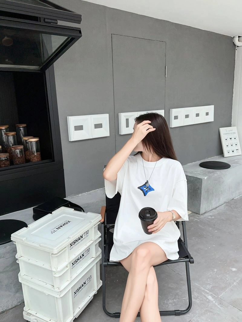 Louis Vuitton T-Shirts SmoothTexture 138132