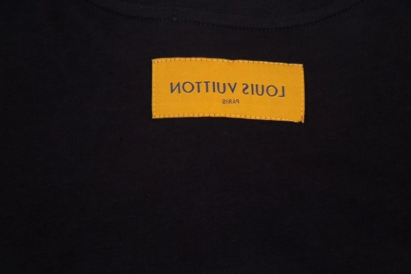Louis Vuitton T-Shirts SoftTouch 138126