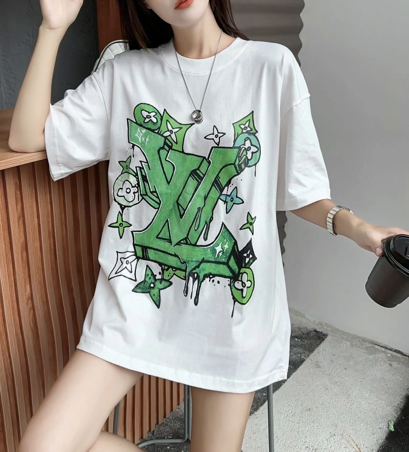 Louis Vuitton T-Shirts FashionForward 138122