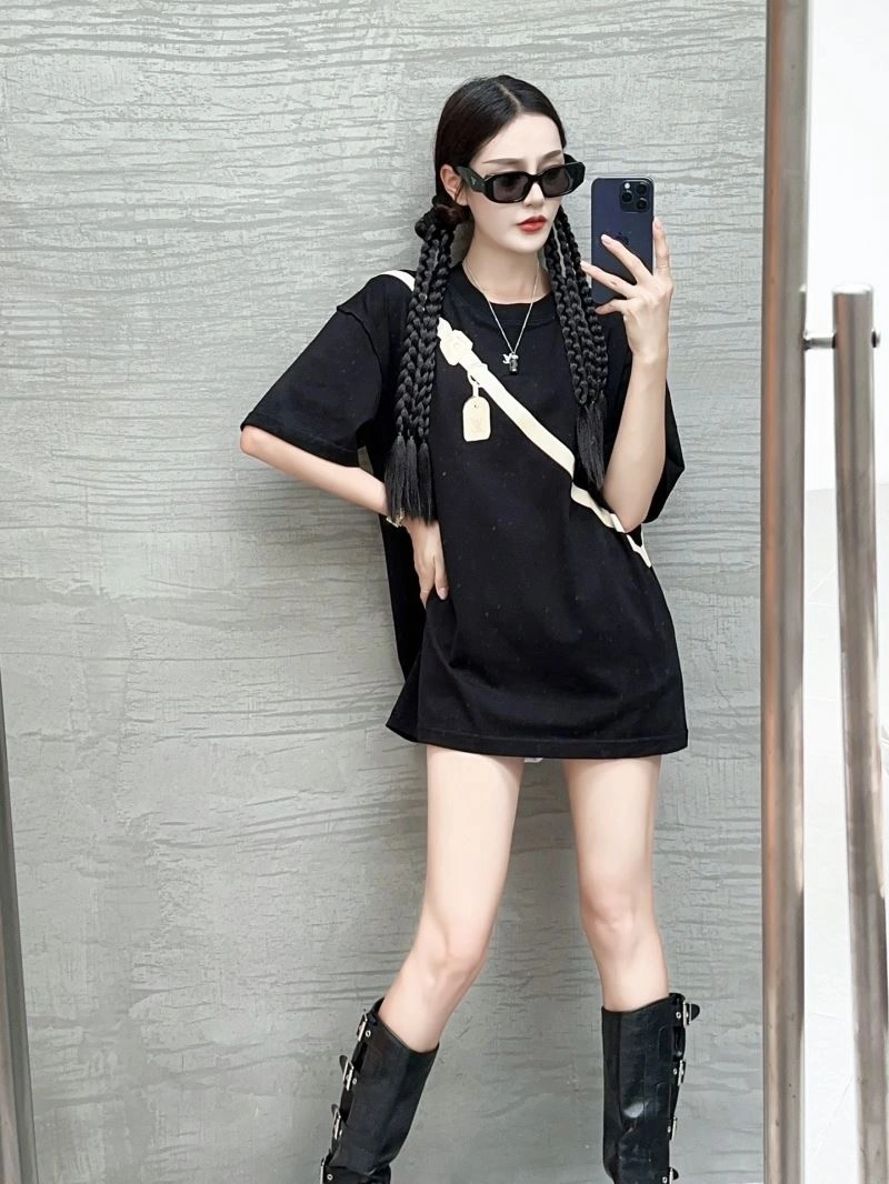 Louis Vuitton T-Shirts GoAnywhere 138123