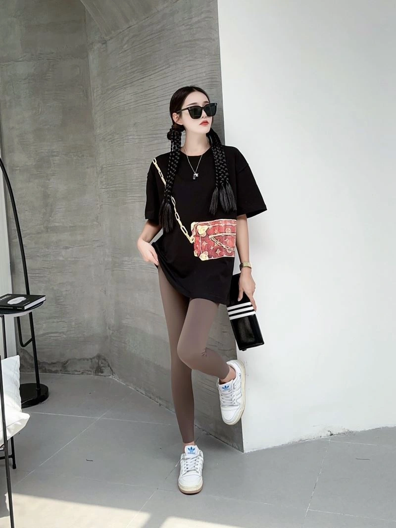 Louis Vuitton T-Shirts Cozy 138120
