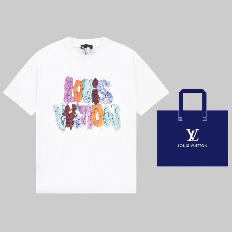 Louis Vuitton T-Shirts Fashionable 138118