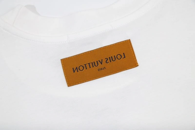 Louis Vuitton T-Shirts Fashionable 138118