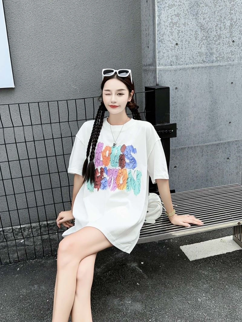 Louis Vuitton T-Shirts Fashionable 138118