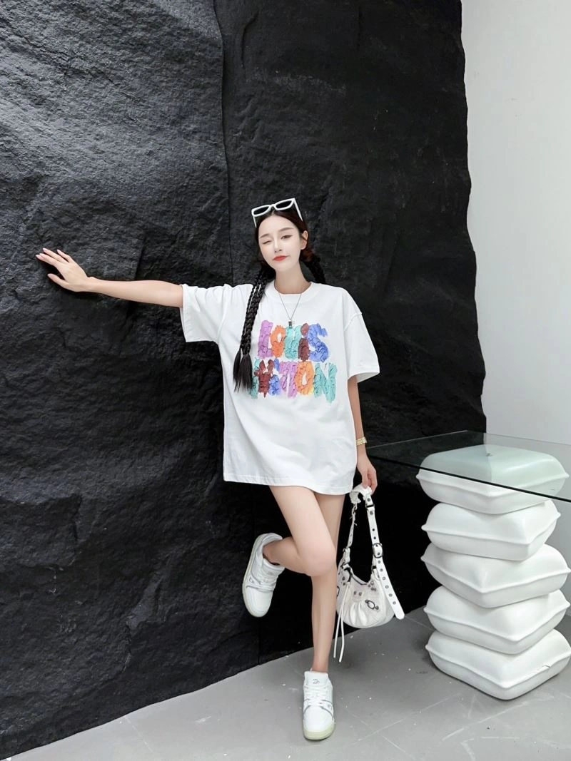 Louis Vuitton T-Shirts Fashionable 138118