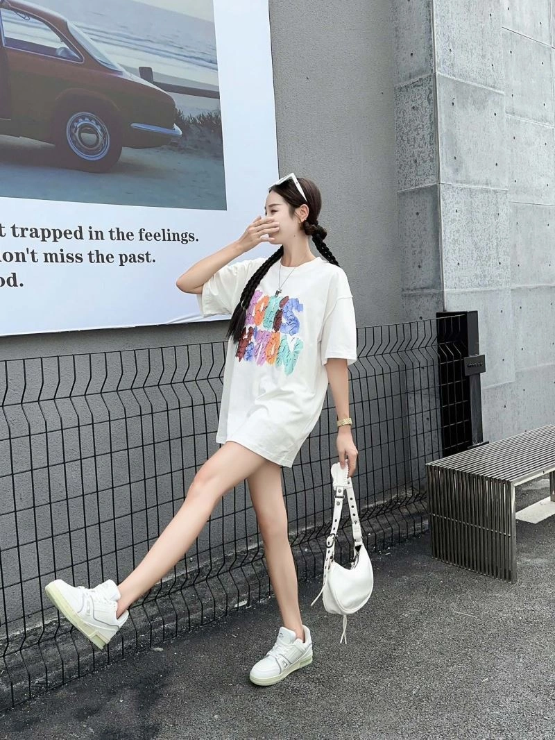 Louis Vuitton T-Shirts Fashionable 138118