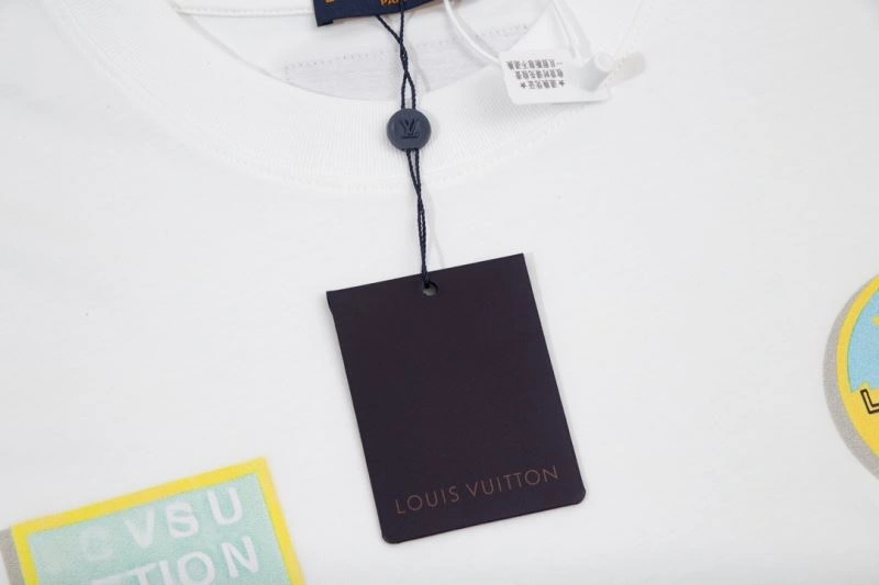 Louis Vuitton T-Shirts Contemporary 138117