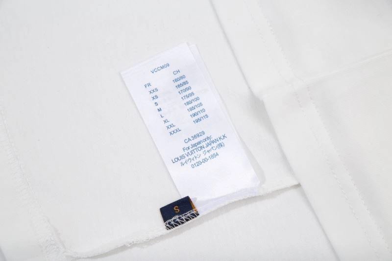 Louis Vuitton T-Shirts Contemporary 138117